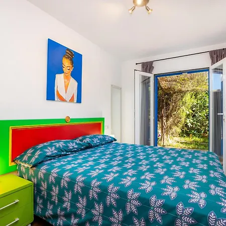 Casa Arts 50 *